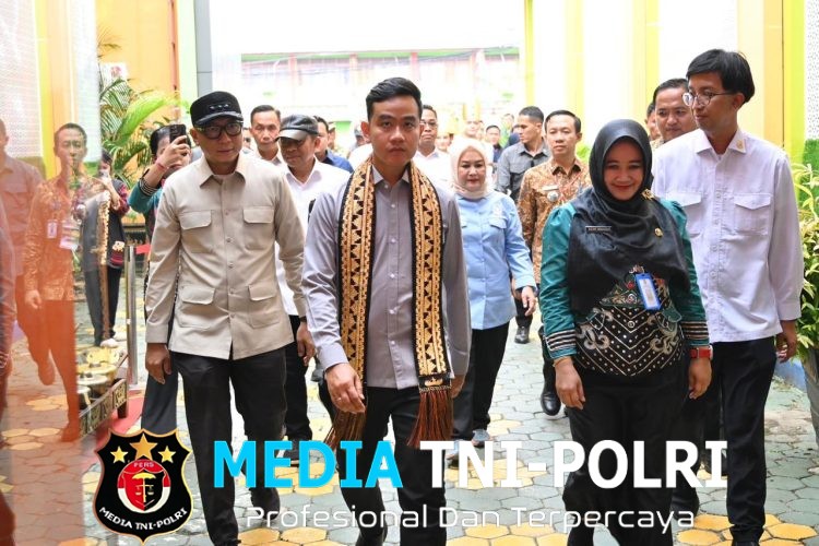 Tinjau Pelatihan Vokasi di SMKN 4 Bandar Lampung, Wapres Dukung Penguatan SDM Berdaya Saing Global