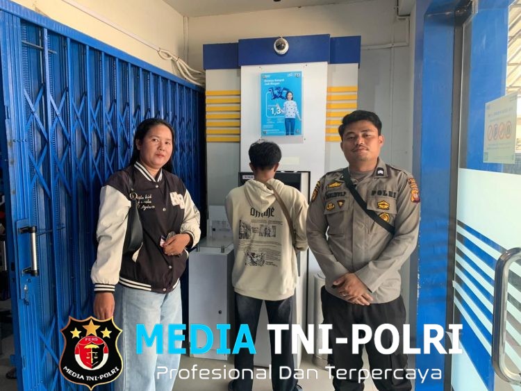 Personel Polsek Mempawah Hulu Intensifkan Patroli Kamtibmas Di Siang Hari