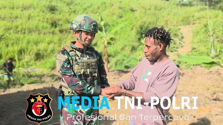 Pendampingan Warga Bercocok Tanam dan Merawat Kebun, Satgas Yonif 521/DY Gencarkan Binter TNI di Distrik Eragayam