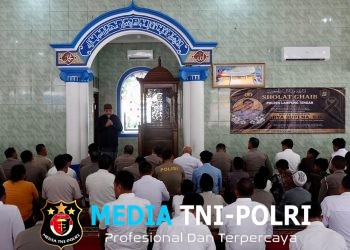 Polres Lampung Tengah Gelar Salat Gaib untuk Bripka Arya Supena yang Gugur Saat Gagalkan Aksi Curanmor