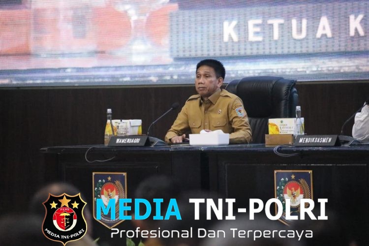 Apresiasi Peluncuran Panduan Antikorupsi, Wamendagri Wiyagus Momentum Perkuat Reformasi Hukum dan Birokrasi
