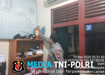 Cek Instaliasi Listrik Mako Polsek Menyuke Saat Malam Hari Antisipasi Kebakaran