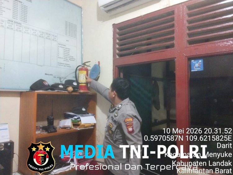 Cek Instaliasi Listrik Mako Polsek Menyuke Saat Malam Hari Antisipasi Kebakaran