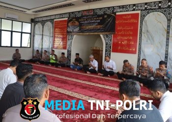 Keluarga Besar Polres Mesuji Gelar Shalat Ghaib, Turut Berduka Cita Atas Gugurnya Bripka Anumerta Arya Supena S.H
