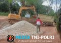 Pastikan Perbaikan Jalan TMMD Berjalan Maksimal Program TNI Manunggal Membangun Desa (TMMD) ke-128 Kodim 0420/Sarko