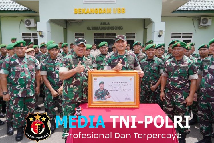 Pangdam I/BB Menekankan Kepada Personil Bekangdam l/BB Pentingnya Profesionalisme, Disiplin, dan Loyalitas