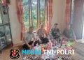 Polisi dan Babinsa Sambangi Kadus Senunuk, Kekompakan dan Kewaspadaan Jadi Pesan Utama
