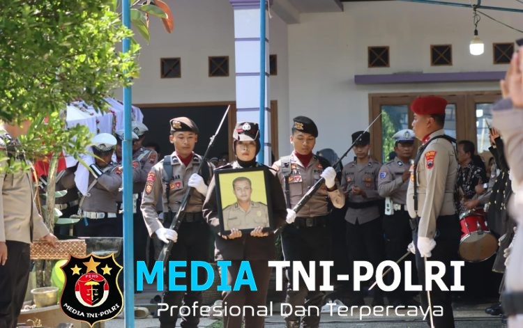 Dedikasi Terakhir Bhayangkara, AIPDA Andi Wigunanto Dimakamkan Secara Dinas Kepolisian