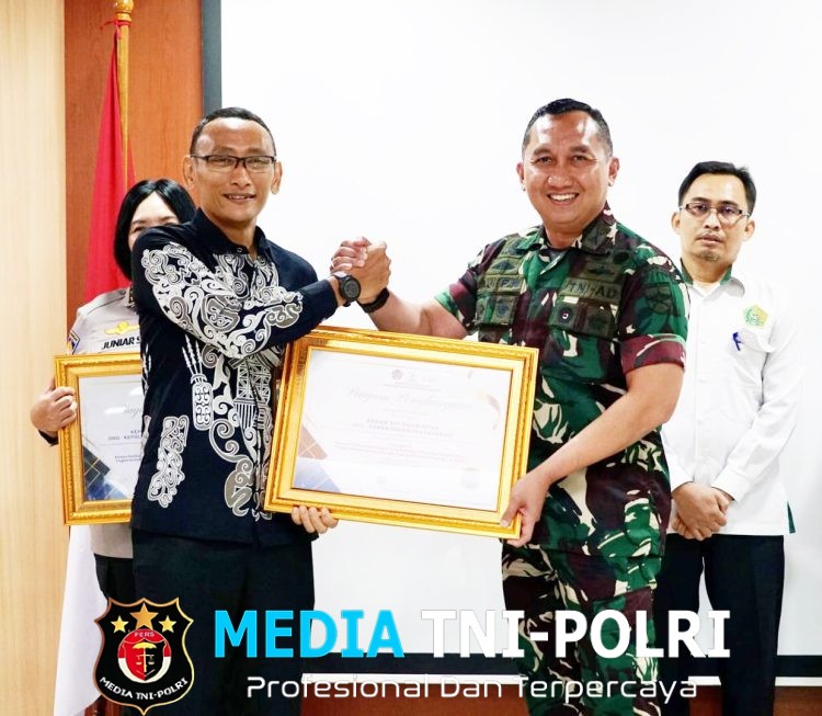 Kodam XXI/RI Meraih Dua Penghargaan Dari Kanwil DJPB Provinsi Lampung
