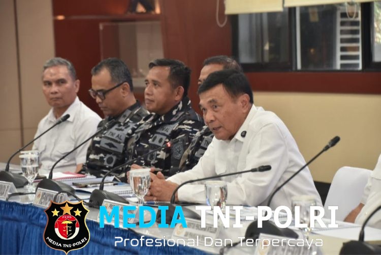 TNI AL Gagalkan Penyelundupan 16 Ton Timah di PIK 2, Selamatkan Potensi Kerugian Negara Triliunan Rupiah