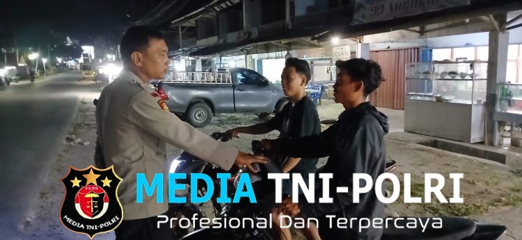 Saat Patroli Malam, Polisi Ajak Remaja Jadi Pelopor Keselamatan Berlalu Lintas
