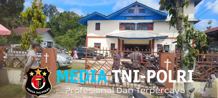 Sebelum Jemaat Datang, Polisi Sterilisasi Gereja Antisipasi Ancaman Berbahaya