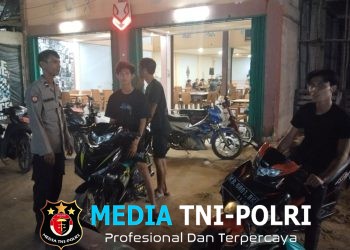 Jangan Ikut Balap Liar! Pesan Tegas Polisi kepada Pemuda Saat Patroli Malam