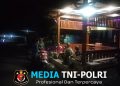 Malam Hari Tetap Siaga, Babinsa dan Bhabinkamtibmas Sambi Patroli Jaga Kondusifitas Wilayah