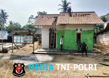 Harapan Baru di Desa Pematang Sukatani, Sentuhan Cat Menghidupkan Asa Rumah Bapak Joni