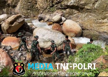 Satgas Karya Bakti TNI Kodam I/BB Mulai Bangun Jembatan Armco di Aek Bagot Taput