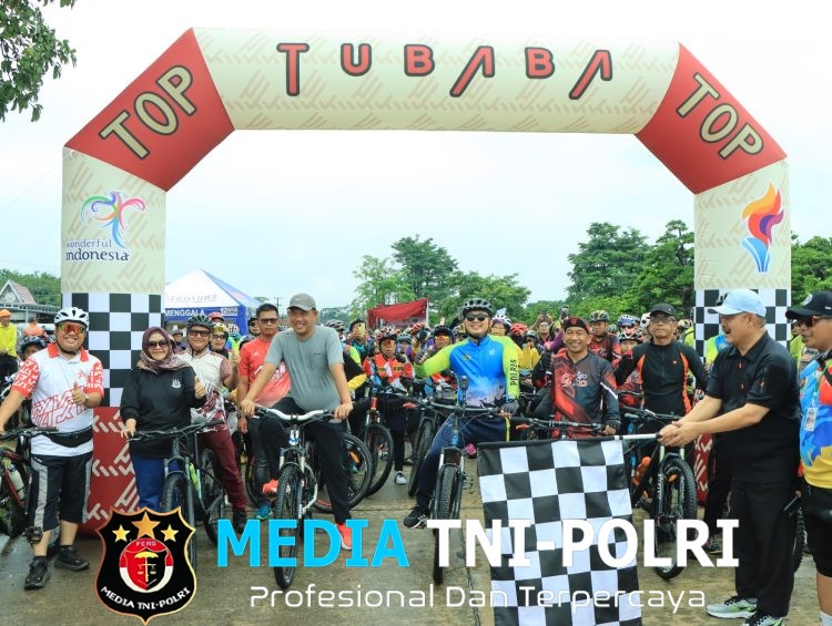 Kapolres Tulang Bawang Barat Ikut Fun Bike Dalam Rangka Peringati Hari Ulang Tahun Kabupaten Tubaba Ke-17