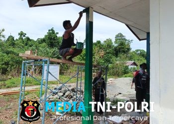 Pengecatan RTLH TMMD Ke-128 Kodim 1801/Manokwari Masuki Tahap Finishing  ‎