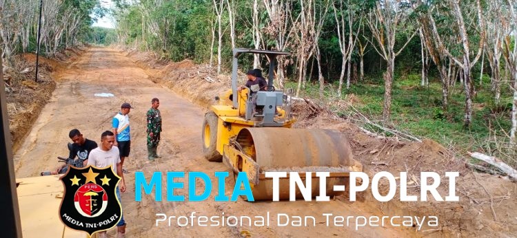 TMMD Ke-128 Kodim 0402/OKI, Progres Pembangunan Jalan di Desa Pematang Sukatani Hampir Rampung 100 Persen