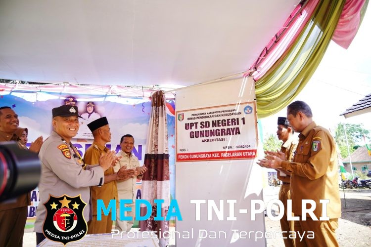 Aipda Dedi Antoni Wakafkan Tanah untuk Sekolah, Bupati Pringsewu Beri Penghargaan