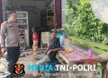 Patroli Malam Rutin, Personel Polsek Menjalin Ciptakan Situasi Kamtibmas Kondusif di Pasar Menjalin