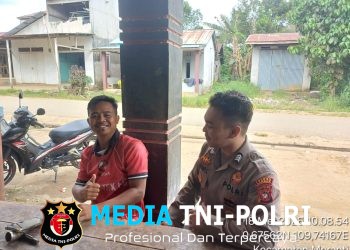 Polisi Patroli Siang, Sapa Warga dengan Humanis dan Berikan Himbauan Kamtibmas