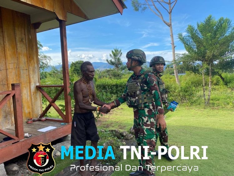 Hangatkan Kebersamaan di Papua Pegunungan, Satgas Yonif 521/DY Gelar Anjangsana di Distrik Elelim