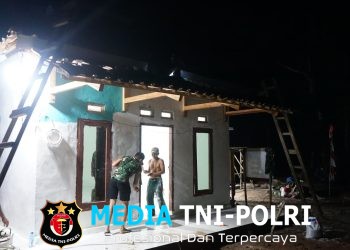 Tak Kenal Lelah Apalagi Menyerah, Satgas ke-128 Kodim 0402/OKI Lembur Malam