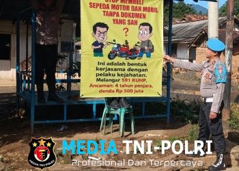 Polsek Tanjung Raja Pasang Banner Larangan Kendaraan Bodong, Edukasi Warga Tingkatkan Kesadaran Hukum