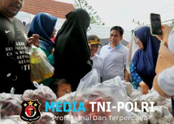 Kendalikan Inflasi, Wamendagri Akhmad Wiyagus Buka Gerakan Pangan Murah di NTB
