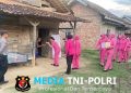 Wujud Kepedulian, Ketua Bhayangkari Polres Mesuji Salurkan Sembako untuk Lansia di Desa Budi Aji