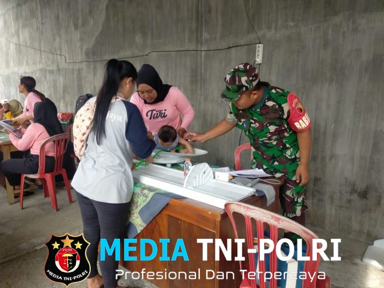 Sinergi Babinsa Dan Nakes Kelurahan Turi Kejar Target Posyandu Stunting Di Kota Blitar
