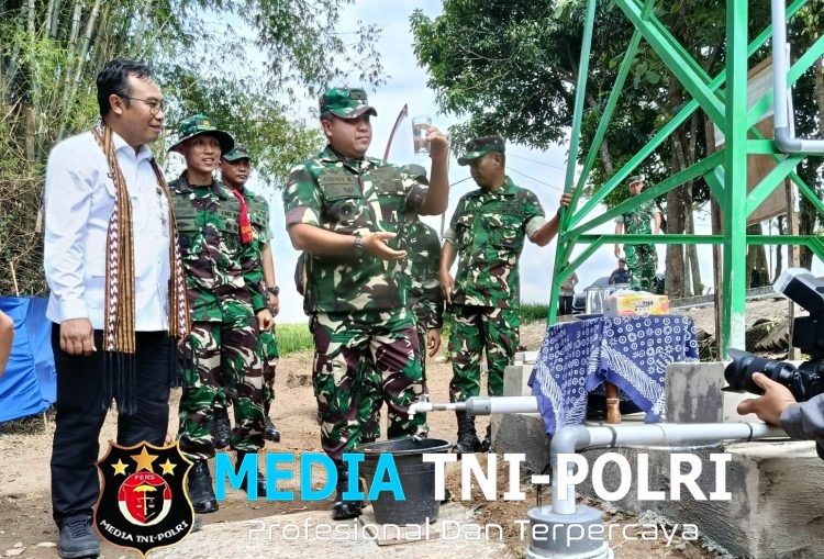 Sukseskan TMMD Reguler ke-128, Kasdam IV/Diponegoro Tinjau Sasaran Fisik Cor Jalan dan Pembangunan Sumur Bor di Sragen