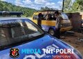 Polisi Mandor Sapa Sopir Angkot di Tengah Patroli, Ini Pesan yang Disampaikan