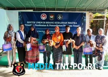Bekali Keterampilan Wastra, Dekranas Gelar Bimtek bagi UMKM Alor