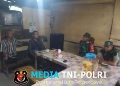 Babinsa Koramil 06 Batuwarno Aktif Jalin Komunkasi Sosial Dengan Warga