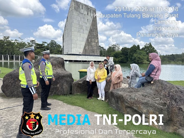 Jaga Ketertiban Lalu Lintas, Sat Lantas Polres Tulang Bawang Barat Lakukan Patroli Ke Tempat Wisata