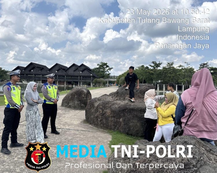 Jaga Ketertiban Lalu Lintas, Sat Lantas Polres Tulang Bawang Barat Lakukan Patroli Ke Tempat Wisata