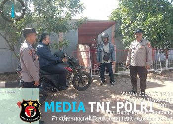 Patroli Siang Hari Samapta Polsek Menyuke Berikan Imbauan kamtibmas