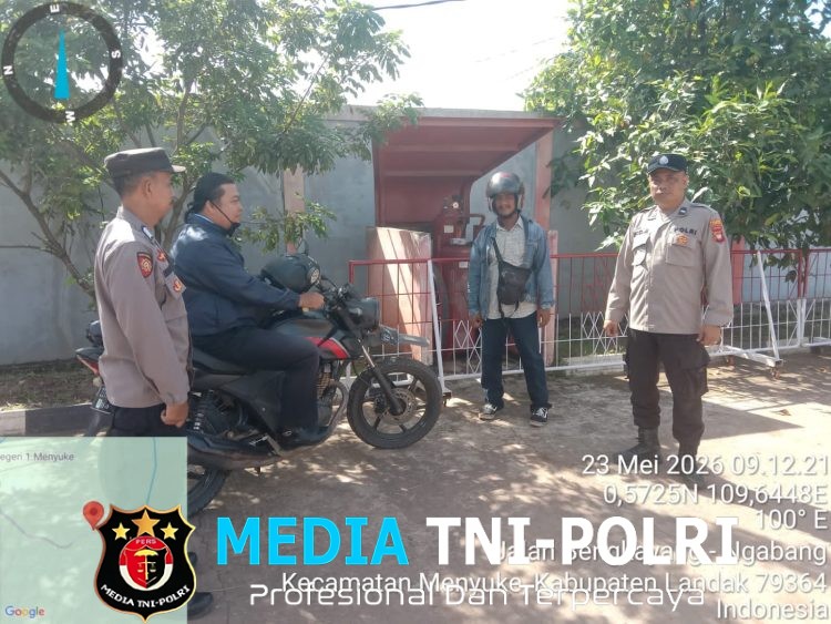 Patroli Siang Hari Samapta Polsek Menyuke Berikan Imbauan kamtibmas