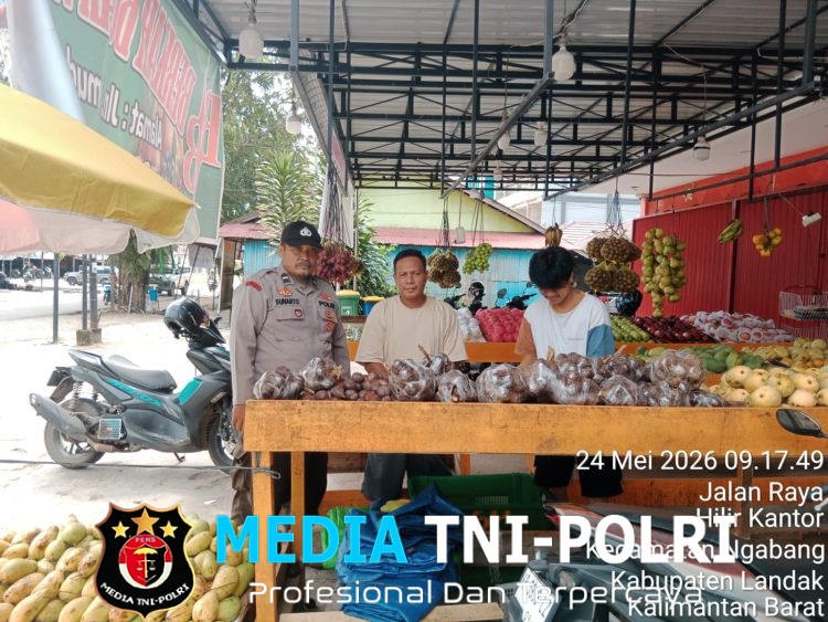 Cegah Peredaran Uang Palsu, Polisi Sambangi Pedagang Buah di Ngabang