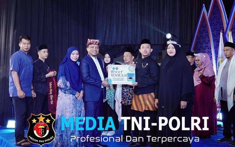 Tangis Haru Warnai Haflatut Takhrij IMBOS, Hafizh 30 Juz Terima Hadiah Umroh dari Bupati Pringsewu Riyanto Pamungkas