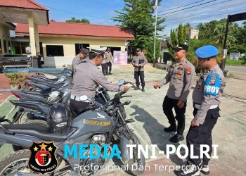 Kapolsek Mempawah Hulu Pimpin Apel Pagi Perdana dan Gaktiblin Personel
