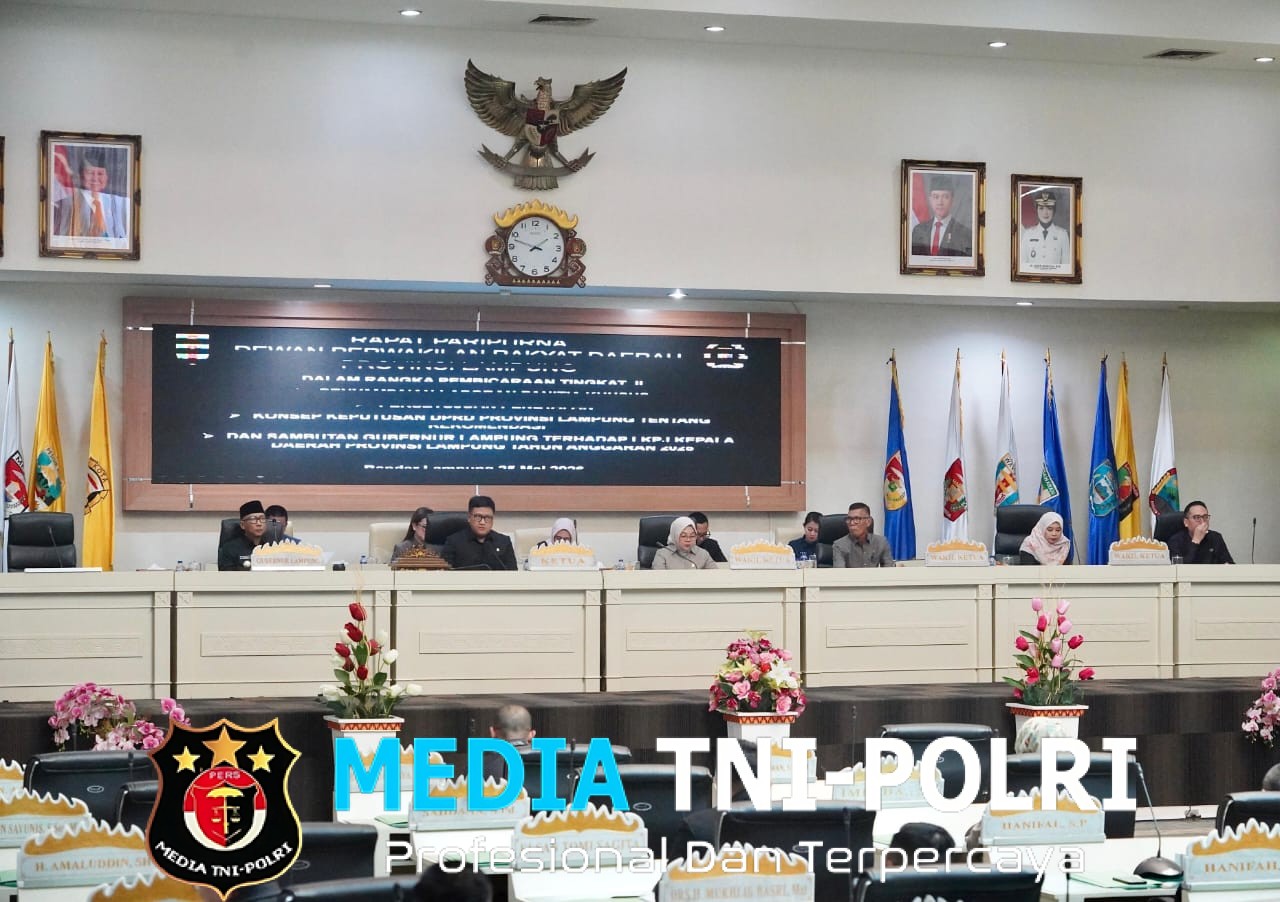 Kasrem 043/Gatam Hadiri Rapurna DPRD Provinsi Lampung