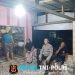 Polisi Sapa Warga Saat Patroli Malam, Berikan Himbauan Kamtibmas di Warung Hingga Tempat Nongkrong Pemuda