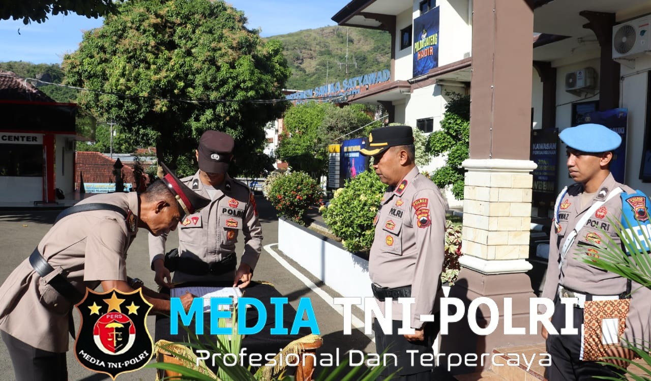 Polres Wonogiri Gelar Upacara Kenaikan Pangkat Pengabdian Dan Penyerahan Jabatan Kapolsek Girimarto