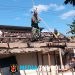 Gotong Royong Rehab RTLH, Babinsa Pakunden Bersama Warga Wujud Kepedulian Untuk Masyarakat