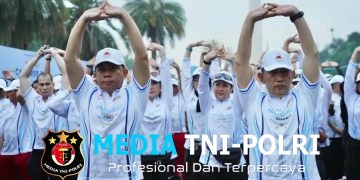 Panglima TNI Hadiri Olahraga Bersama Hari Bhayangkara ke-80, Perkuat Soliditas TNI-Polri