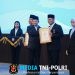 Pemerintah Anugerahkan Tanda Kehormatan Satyalancana Wira Karya kepada Enam Tokoh