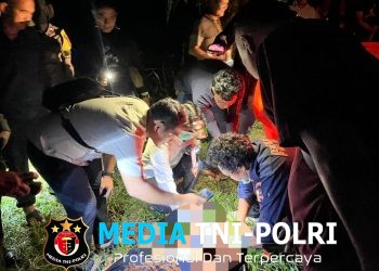 Adanya Laporan Melalui Call Center 110, Polres Lampung Utara Evakuasi Penemuan Jenazah di Perkebunan Sawit